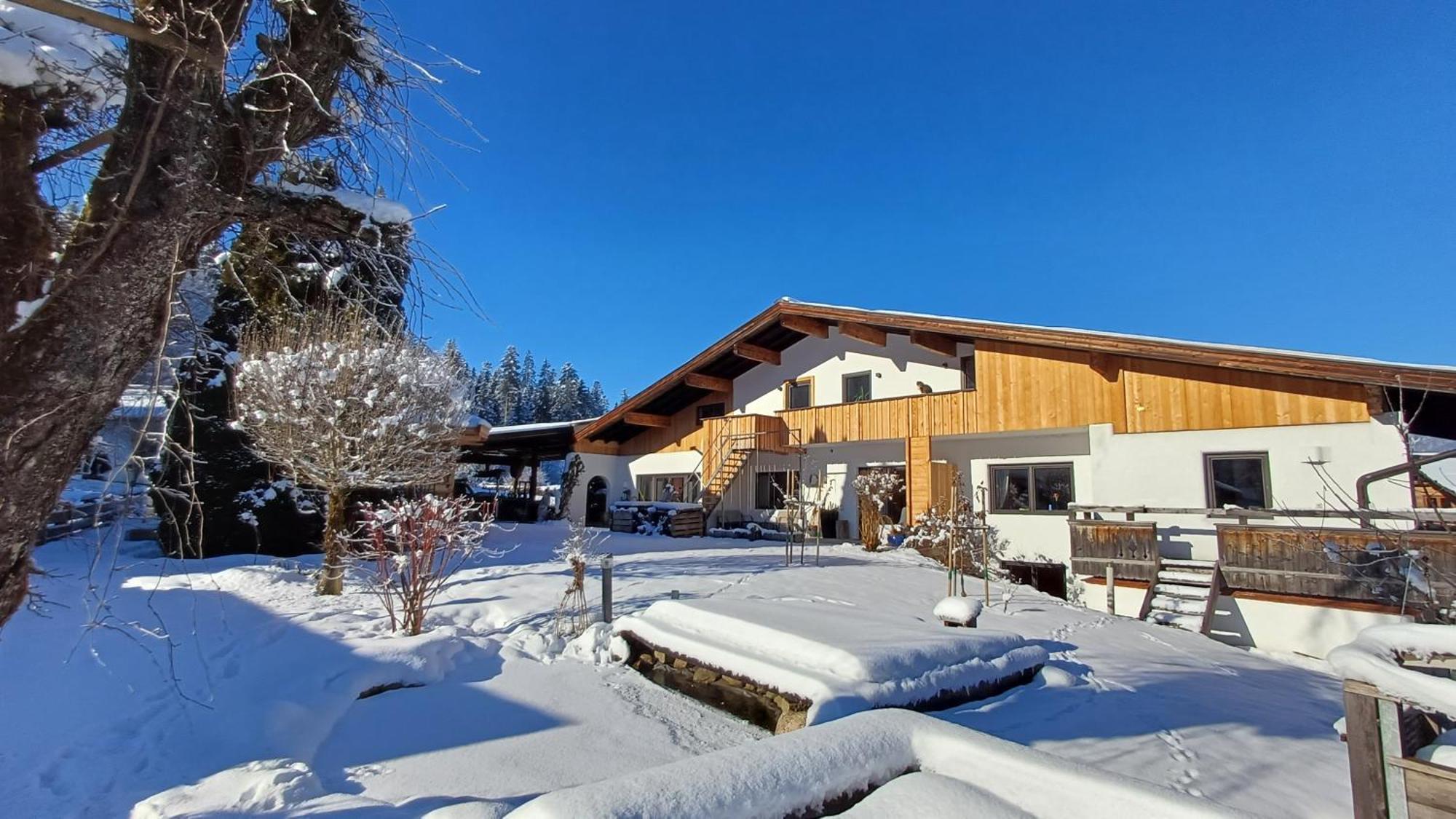 Landhaus Almdorf Hotell Sankt Johann in Tirol Exteriör bild