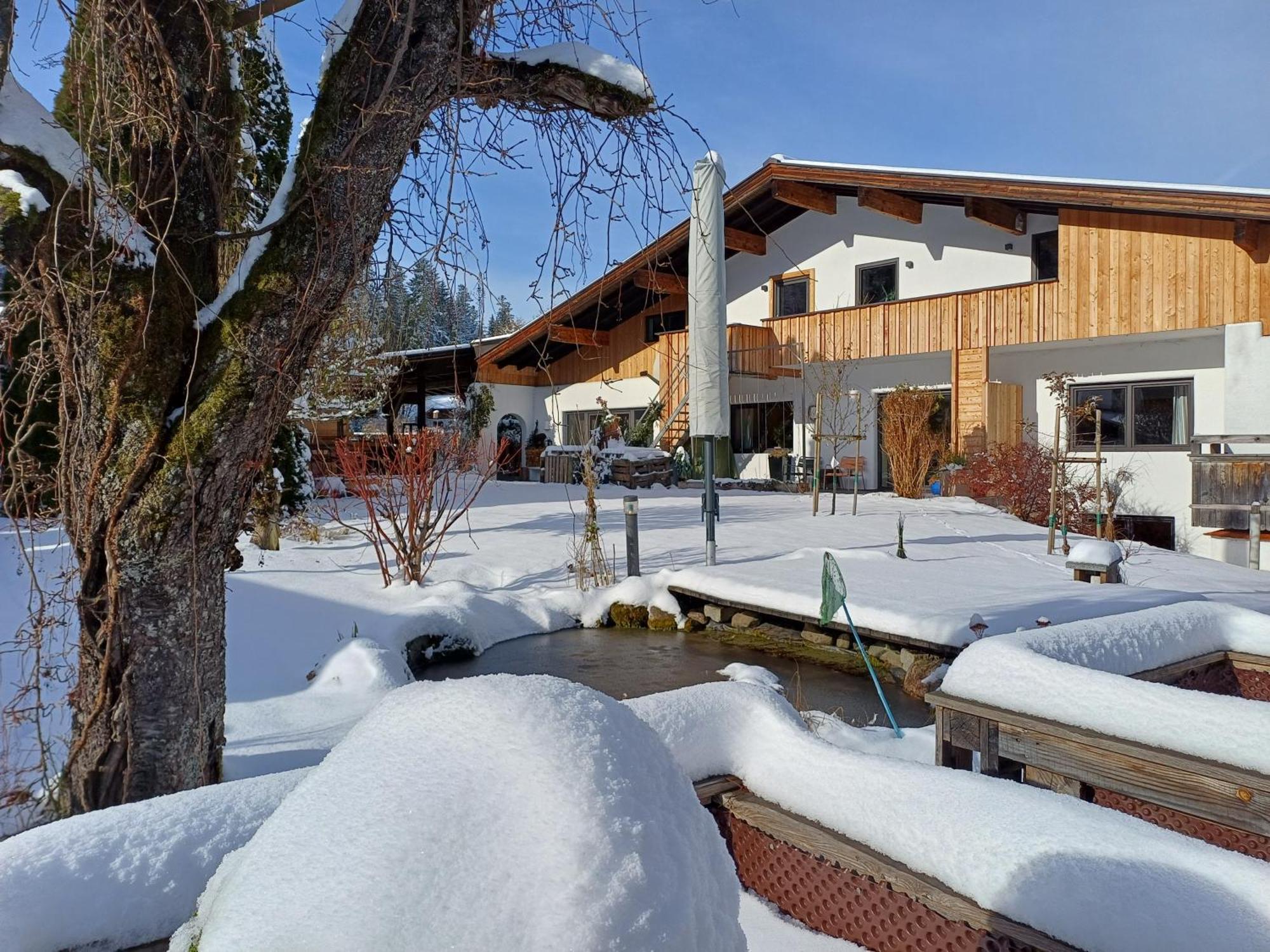 Landhaus Almdorf Hotell Sankt Johann in Tirol Exteriör bild